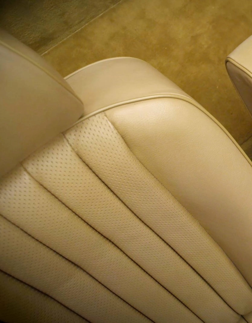 Hvordan rengjøre bilens interiør riktig?
