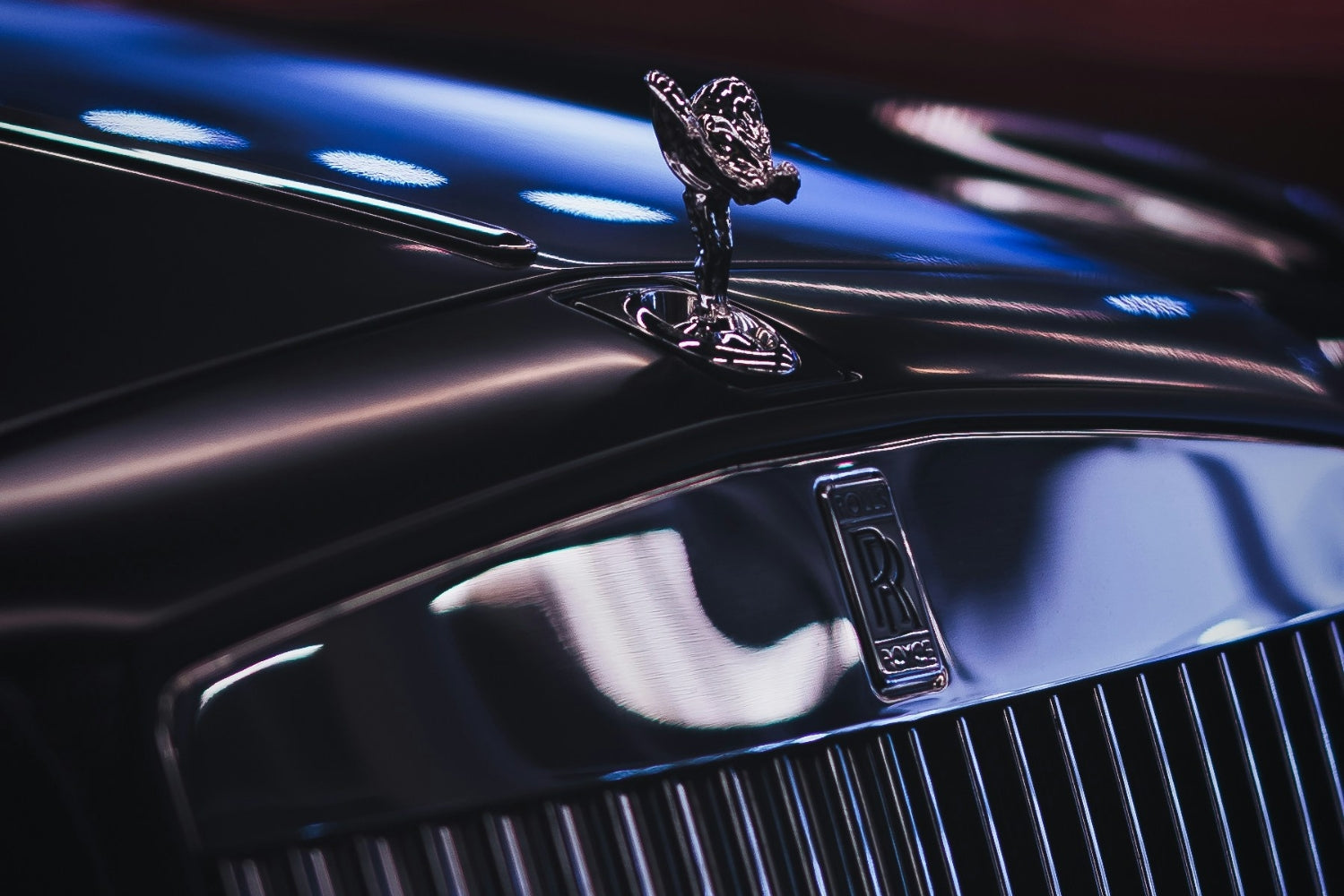 Rolls-Royce x Swissvax Car Care Collection: quando pezzi unici dell’automobile incontrano una cura magistrale
