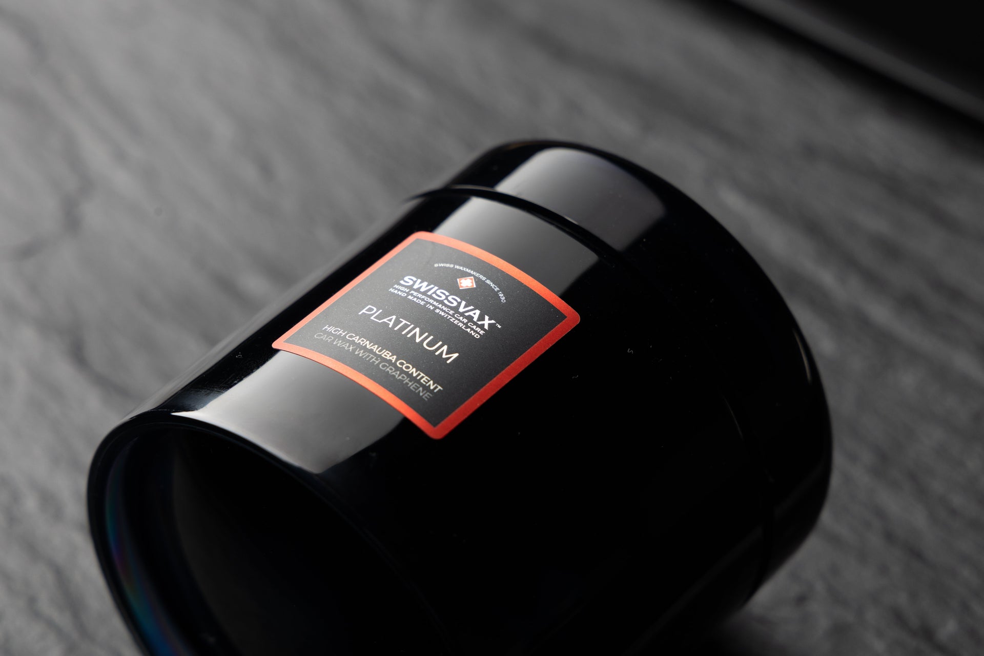 SWISSVAX Platinum Autowachs – Der Carnauba-Glanz mit Graphene-Technologie