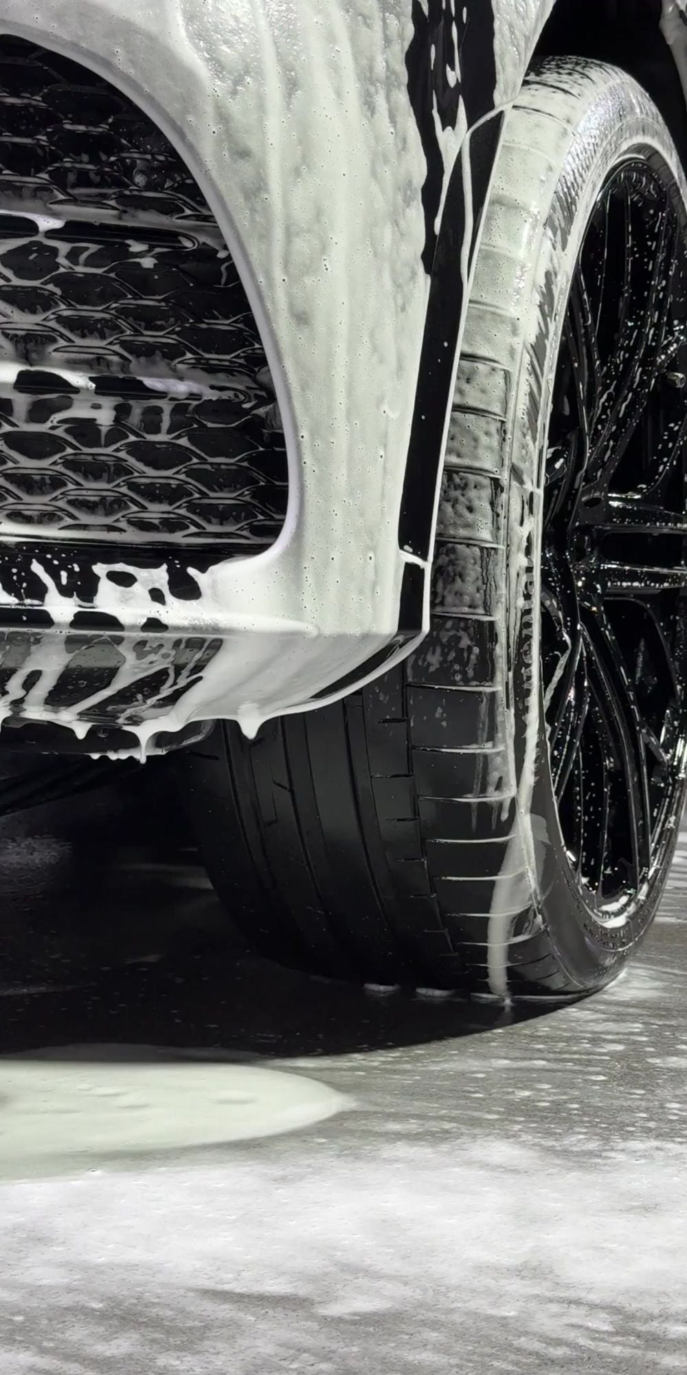 Pourquoi les vrais passionnés d’automobile jurent par le lavage à la main