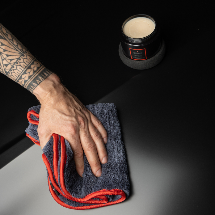 OPAQUE (40% Vol.) Carnaubavoks for mattlakk og folier